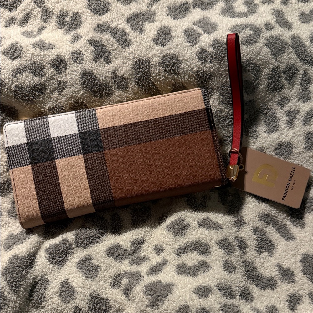 Deluxe Plaid Wallet with Wrist Strap NWT
